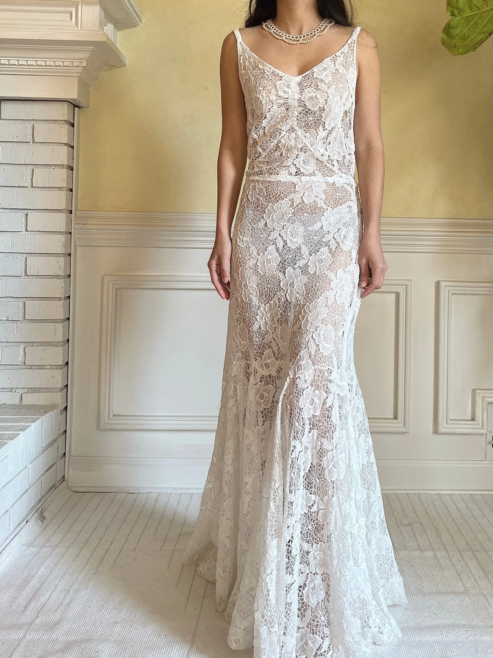 1930s Ivory Spider Lace Gown - S