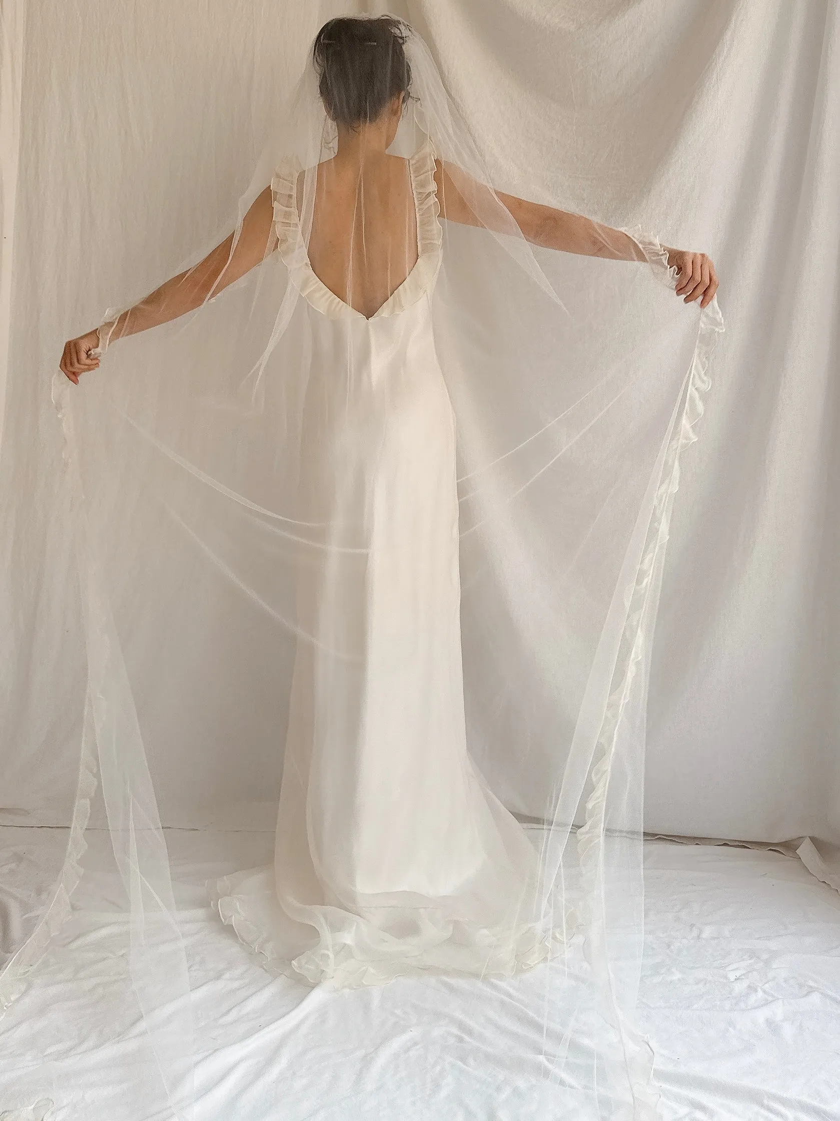 1990s Amy Michelson Silk Organza Gown with Veil - S/M