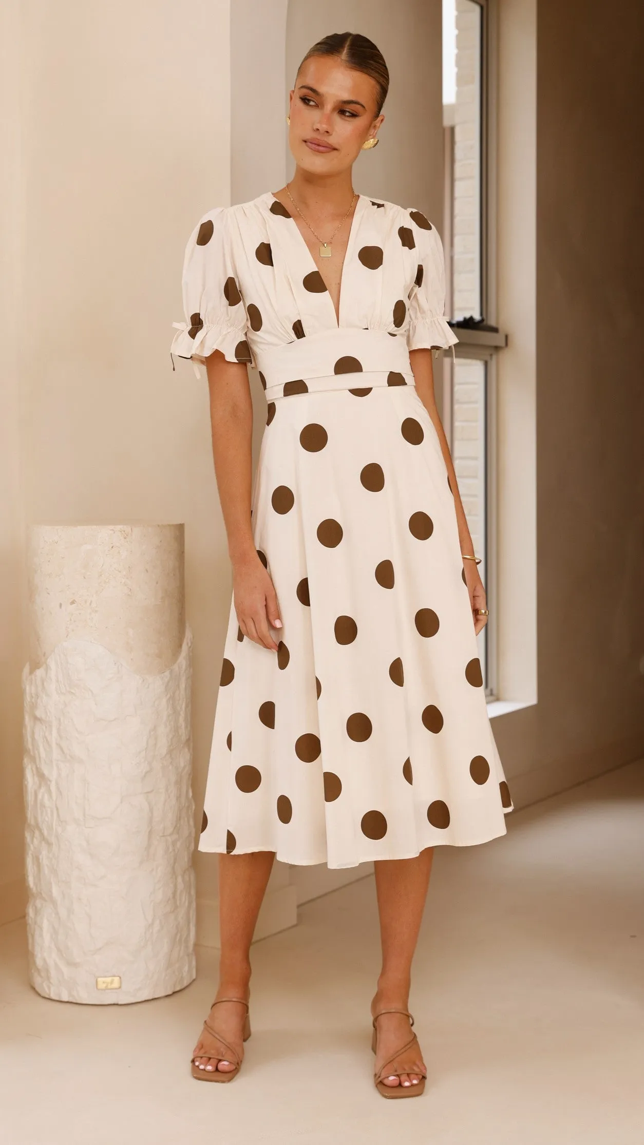 Alondra Midi Dress - White/Camel