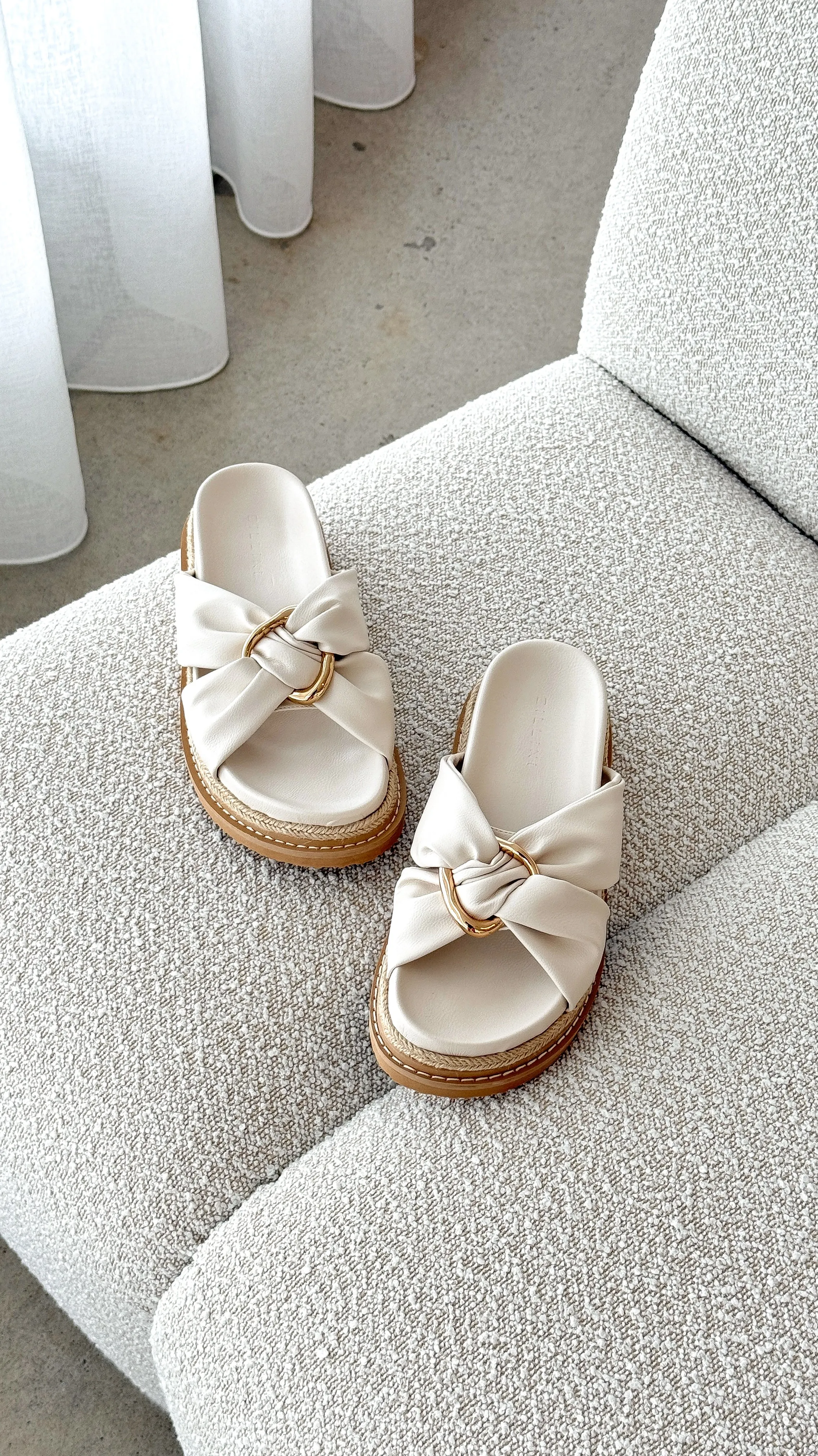 Ambrose Slides - Ivory