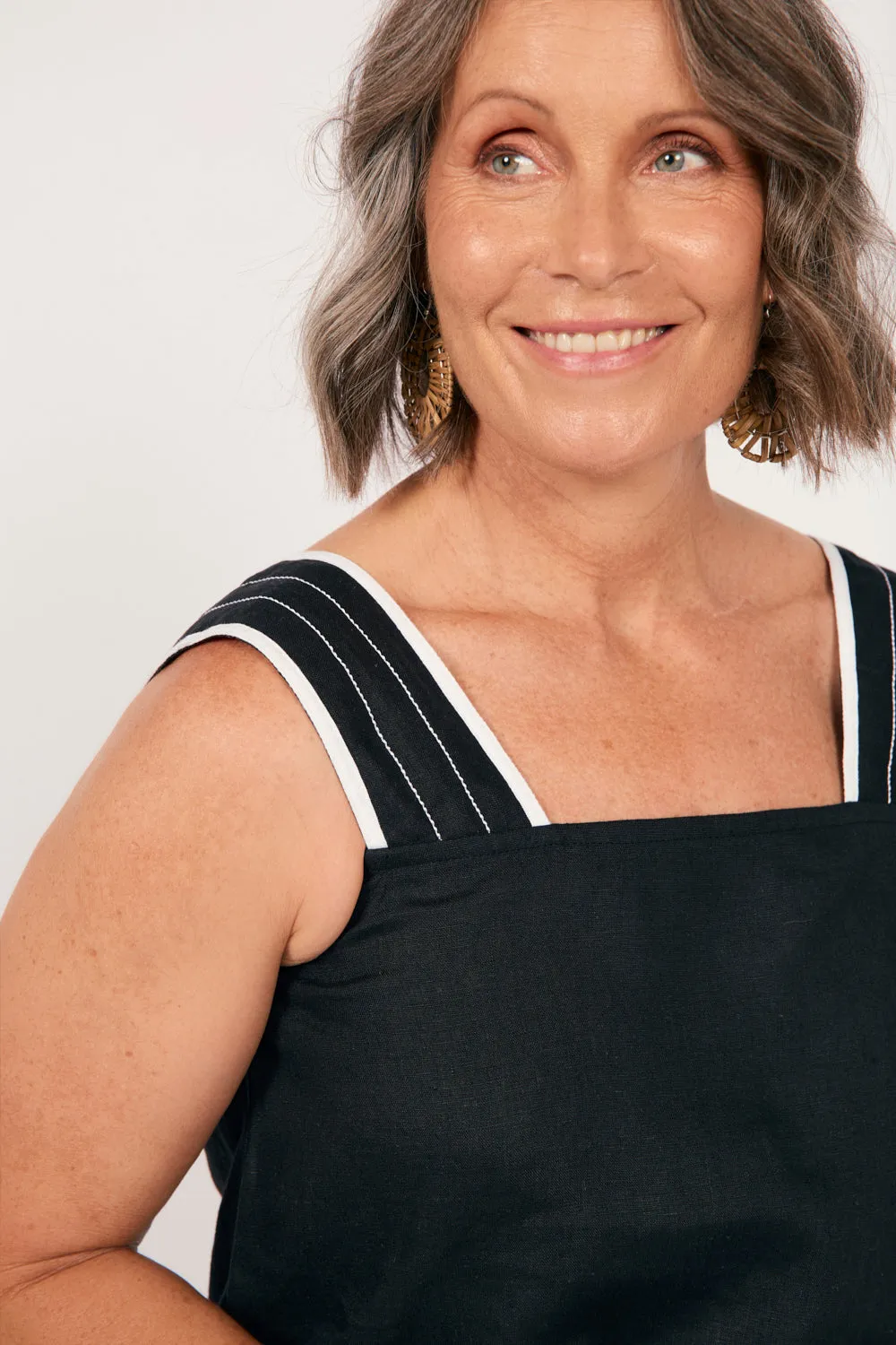 Bec Linen Top in Black with White Stitching