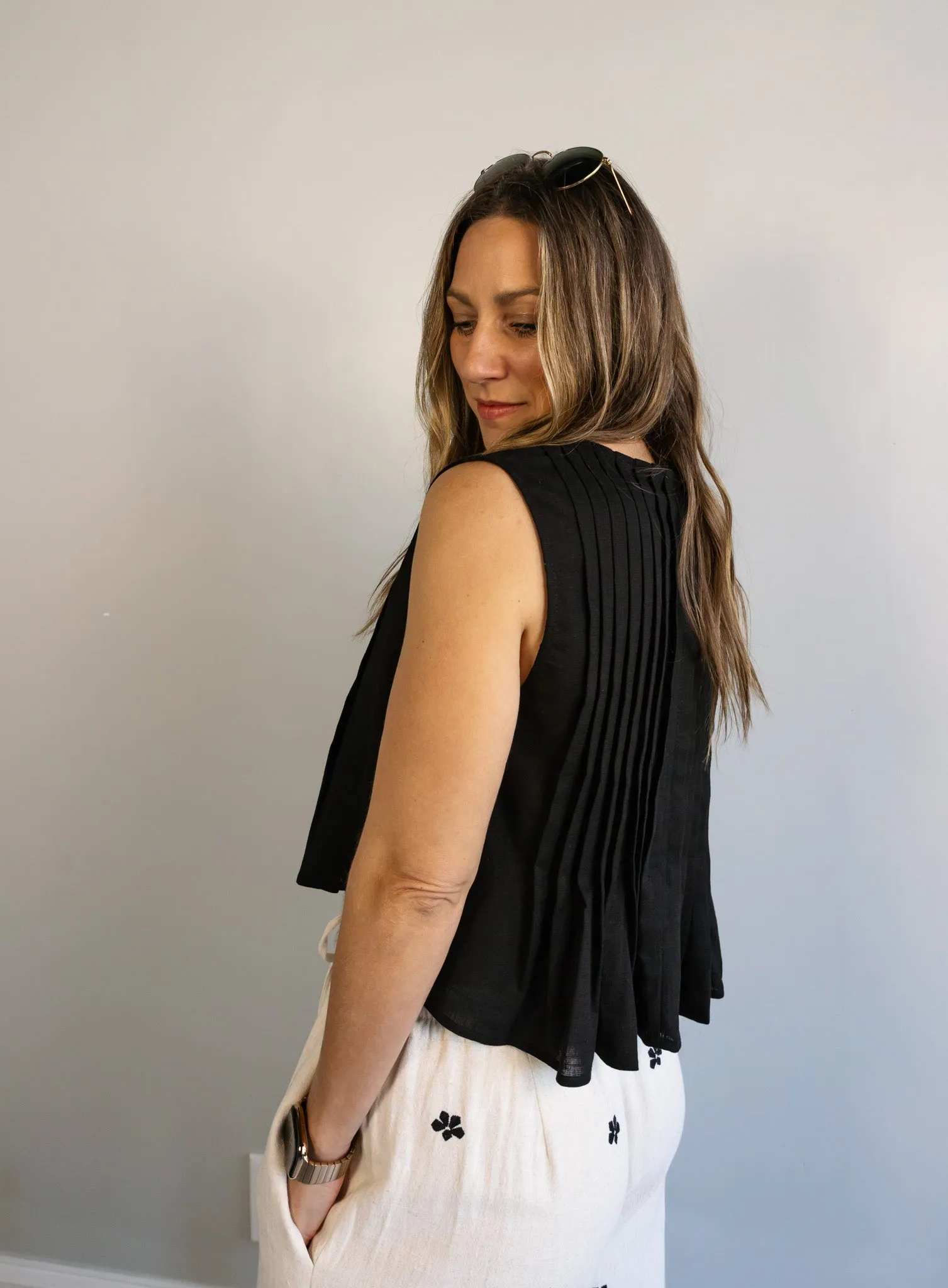 Benny Linen Tank - Black - Final Sale
