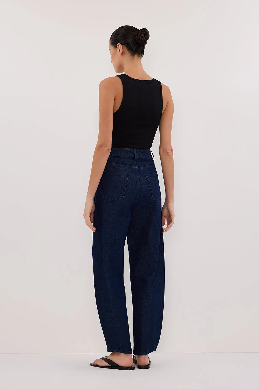 CALEB INDIGO BARREL LEG JEAN