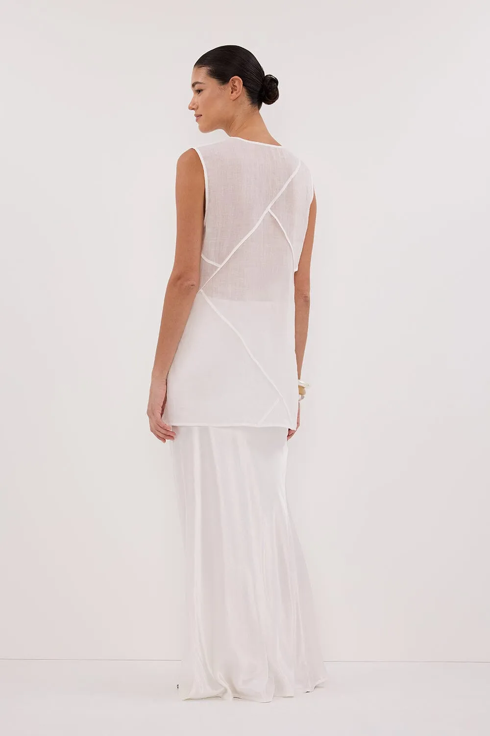 CARMEL WHITE RAMIE V NECK TOP