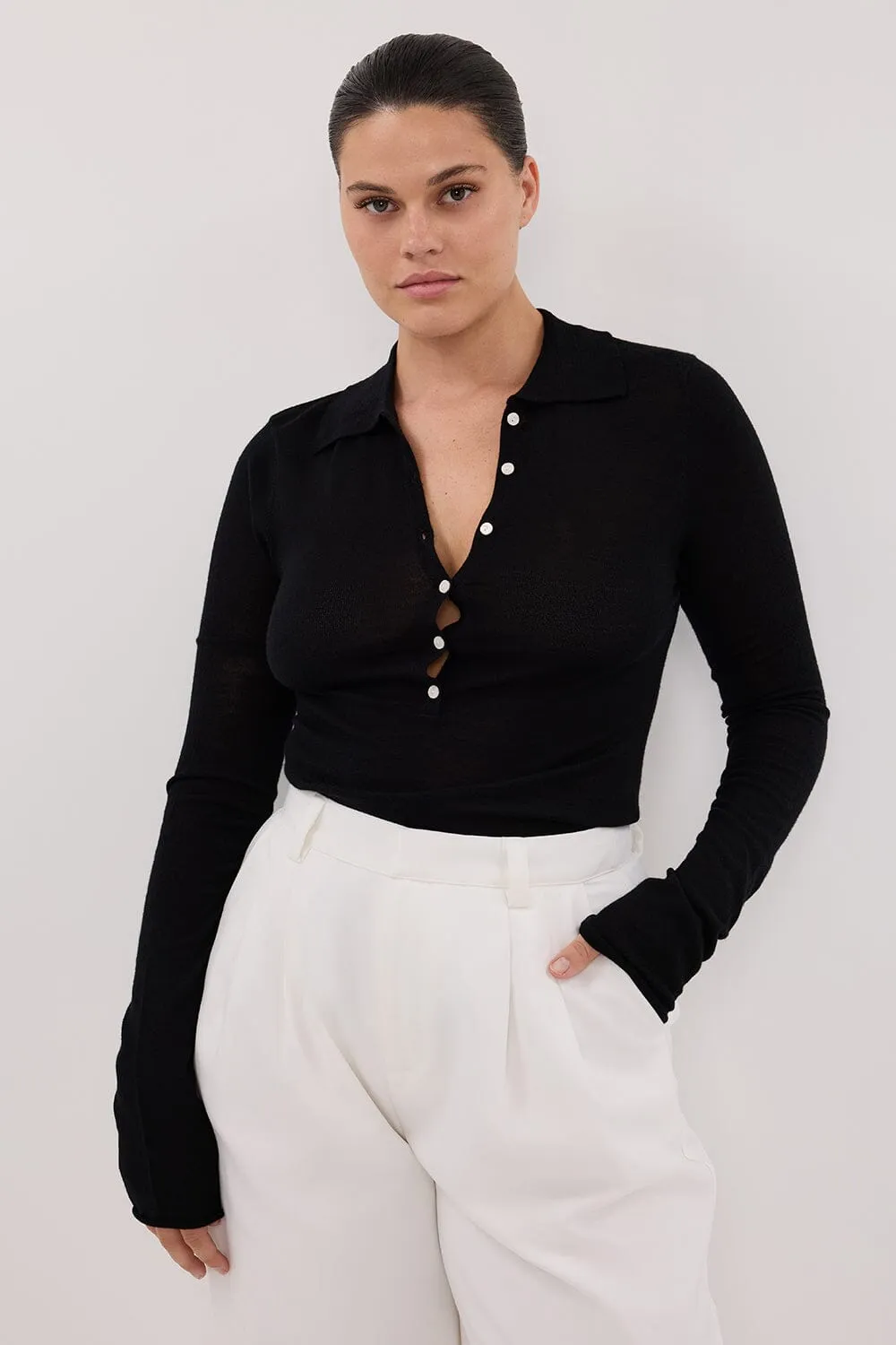 JANE BLACK MERINO POLO KNIT TOP