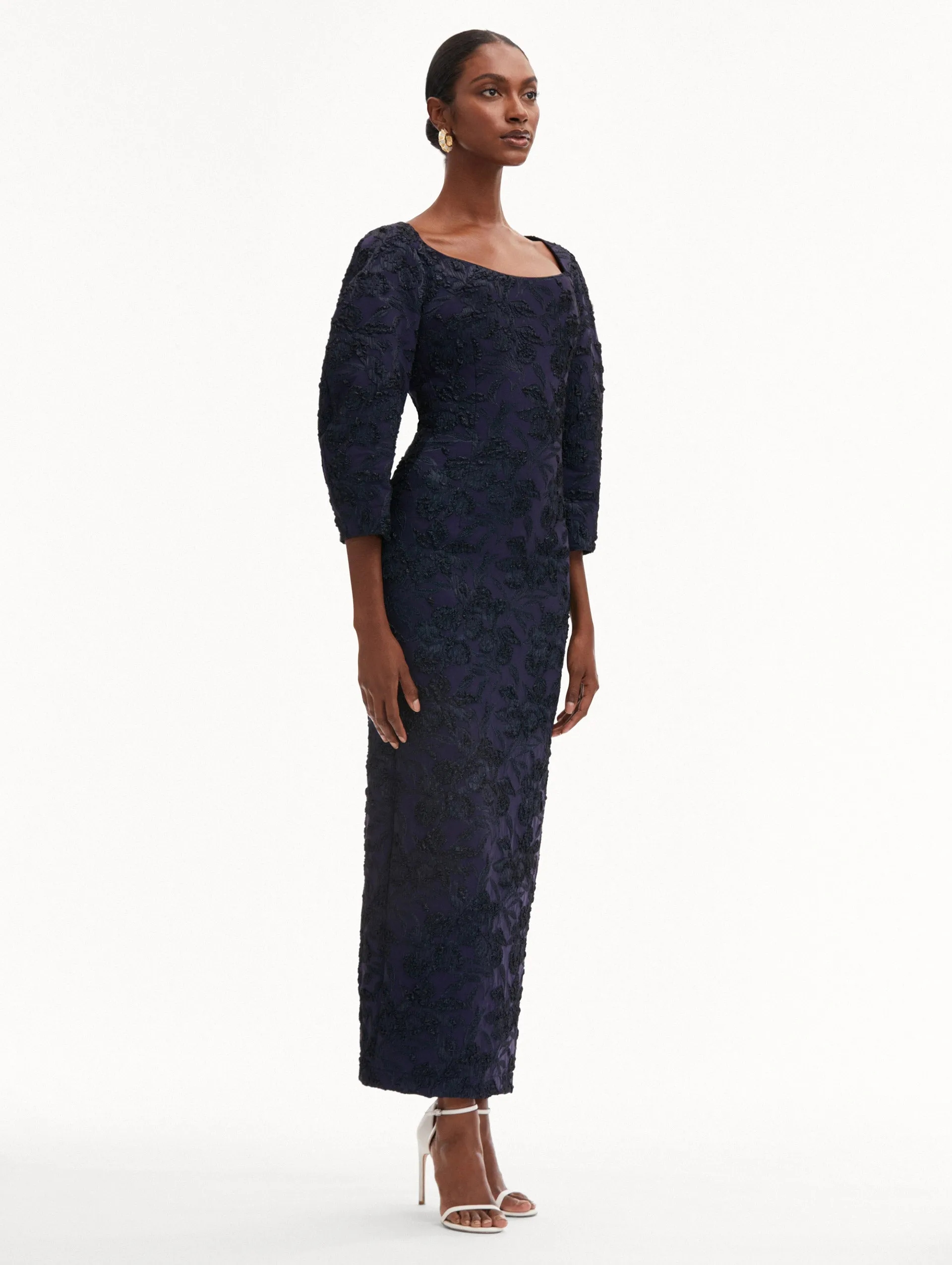 Metallic Orchid Jacquard Colum Gown