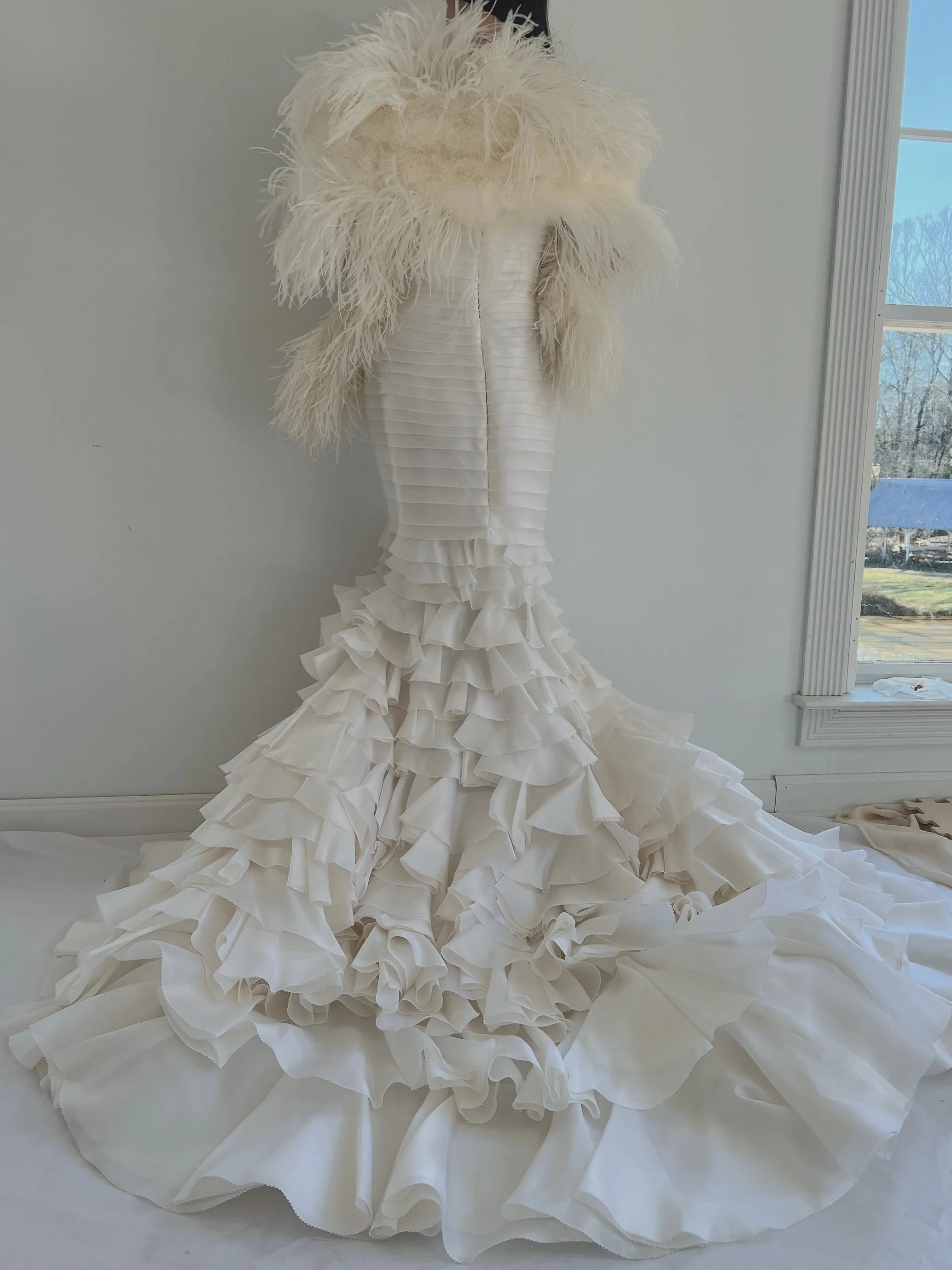 Oscar de la Renta Silk Organza Gown - XS/0