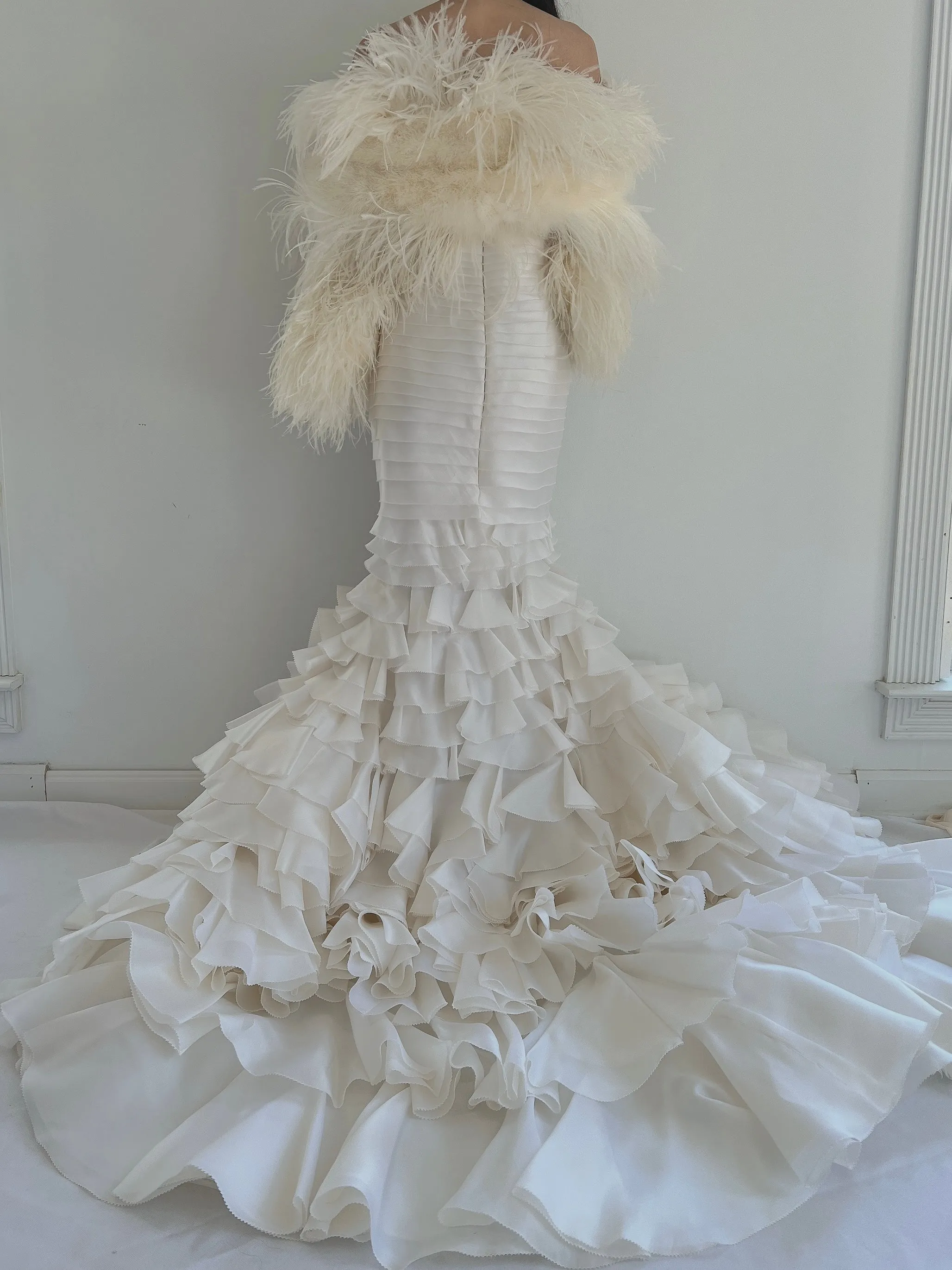 Oscar de la Renta Silk Organza Gown - XS/0