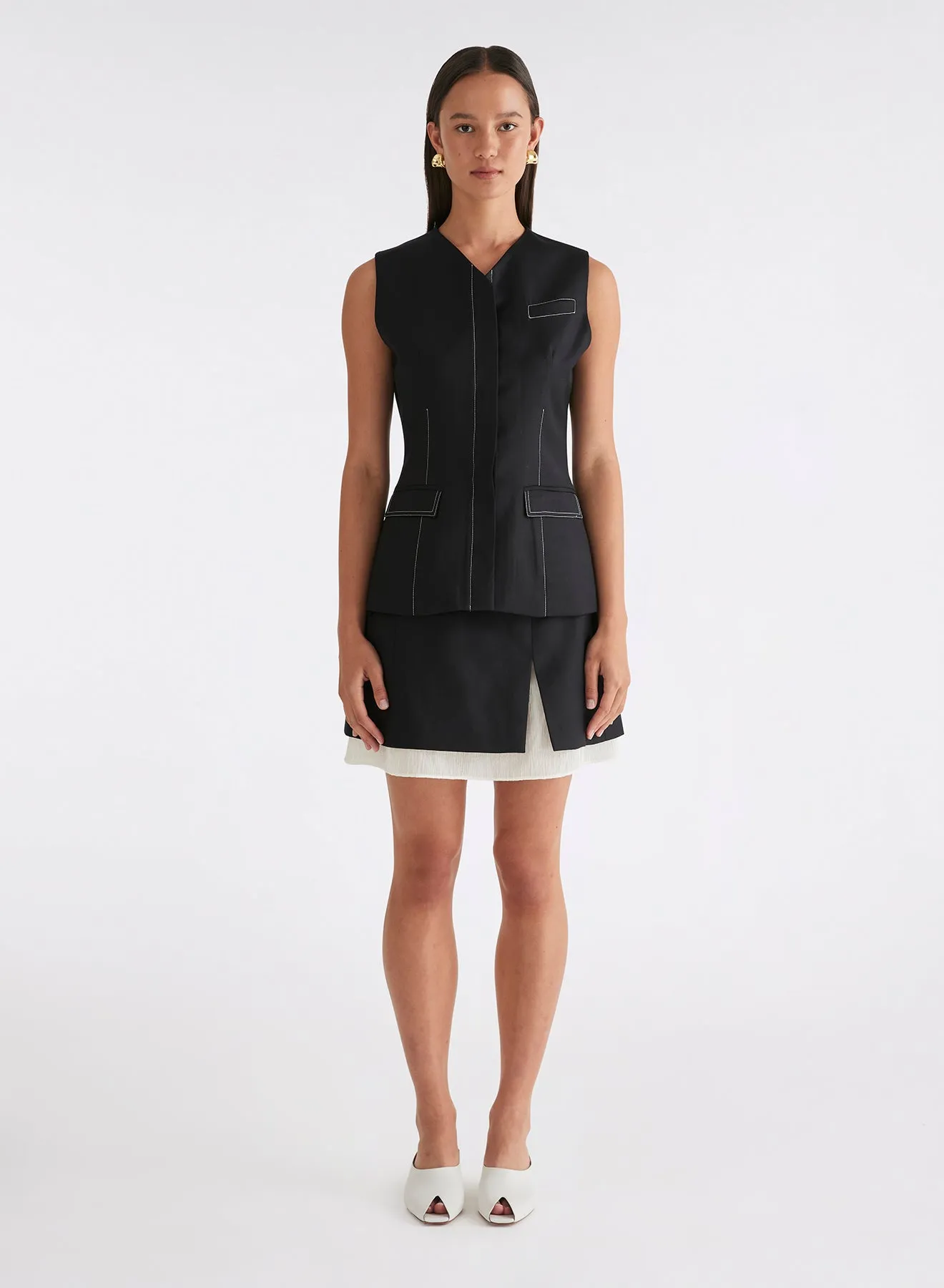 PHILLIPA TOP (BLACK W/ TOP STITCH)