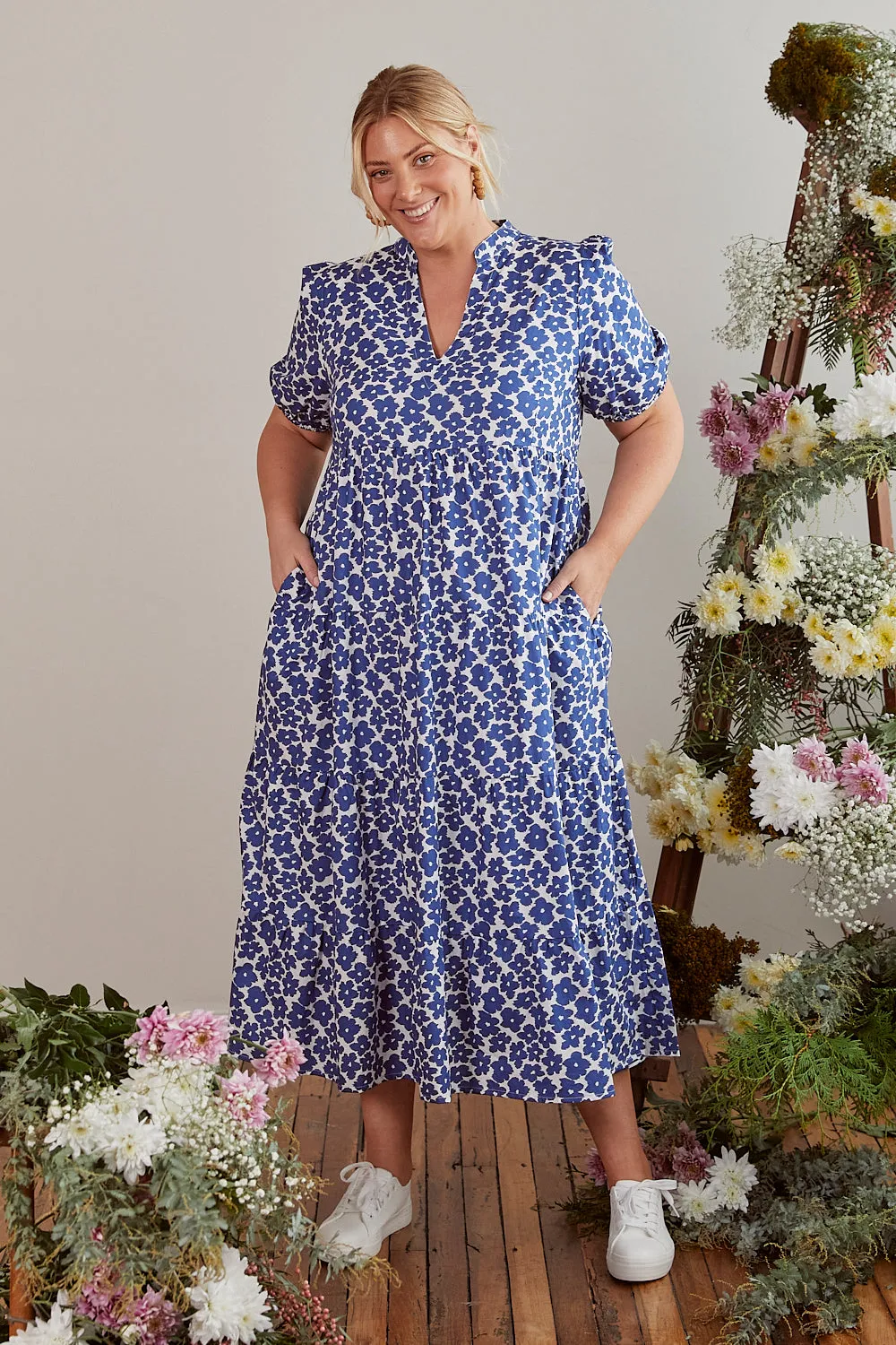 Sabre V-Neck Dress - COMBINED LISTING
