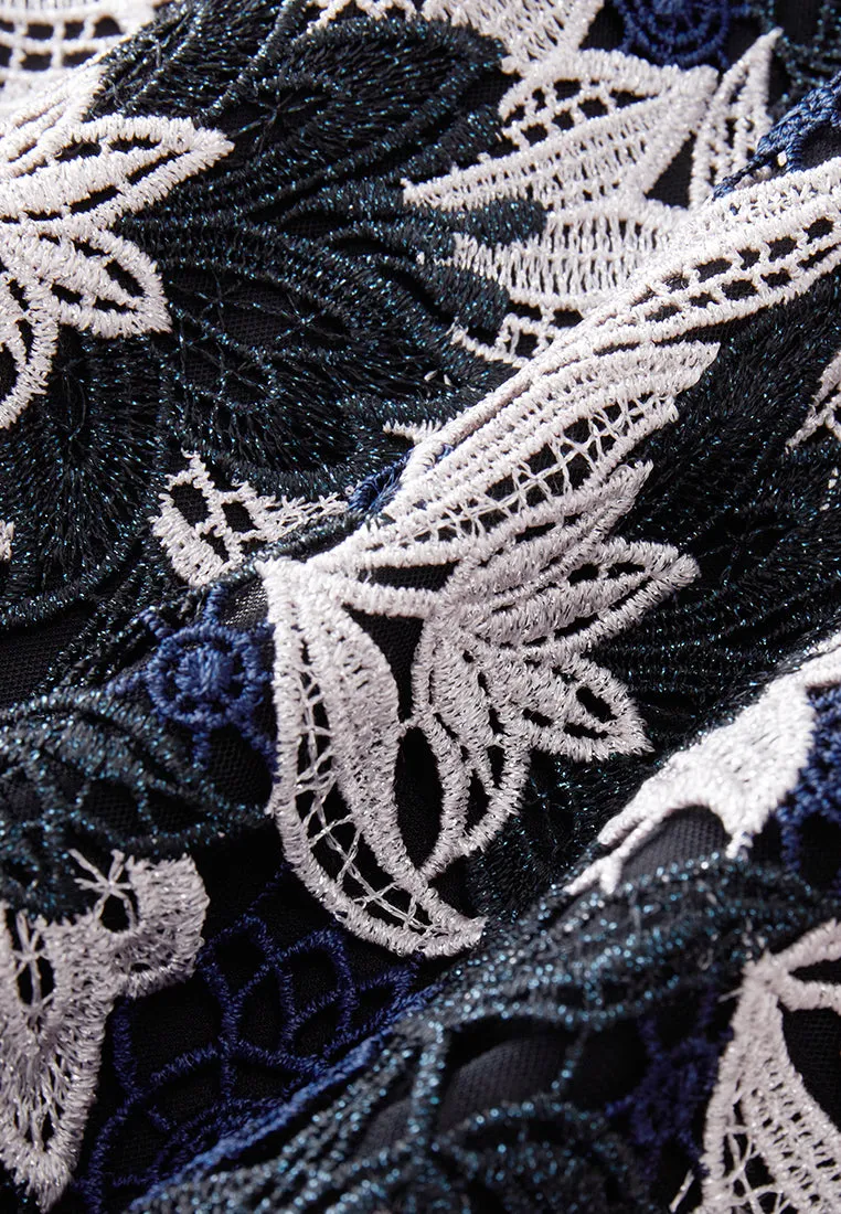 Short-sleeve Lurex Lace Ruffle-detail Dress