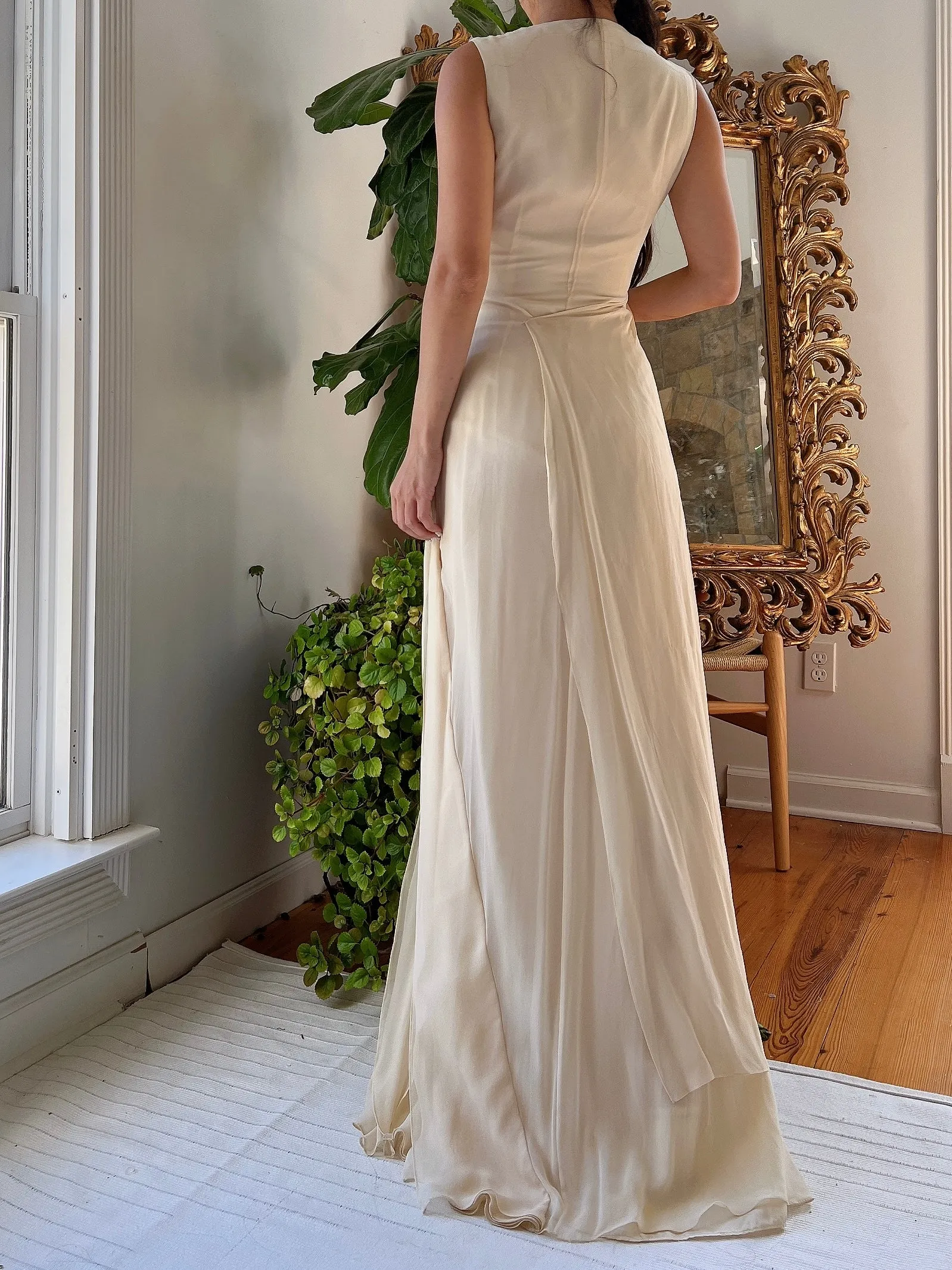 Silk Layered Gown - S