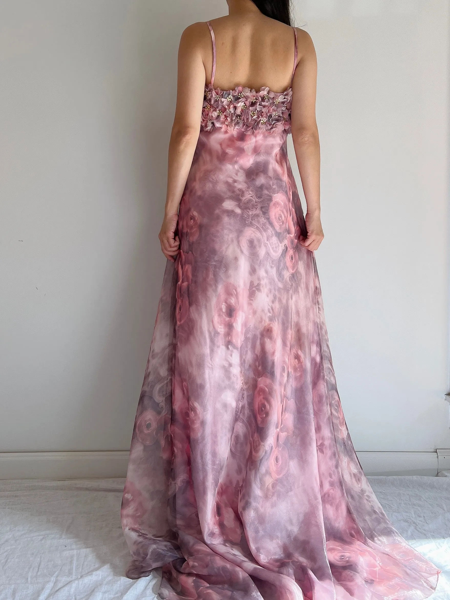 Vintage Floral Printed And Appliqué Gown - M