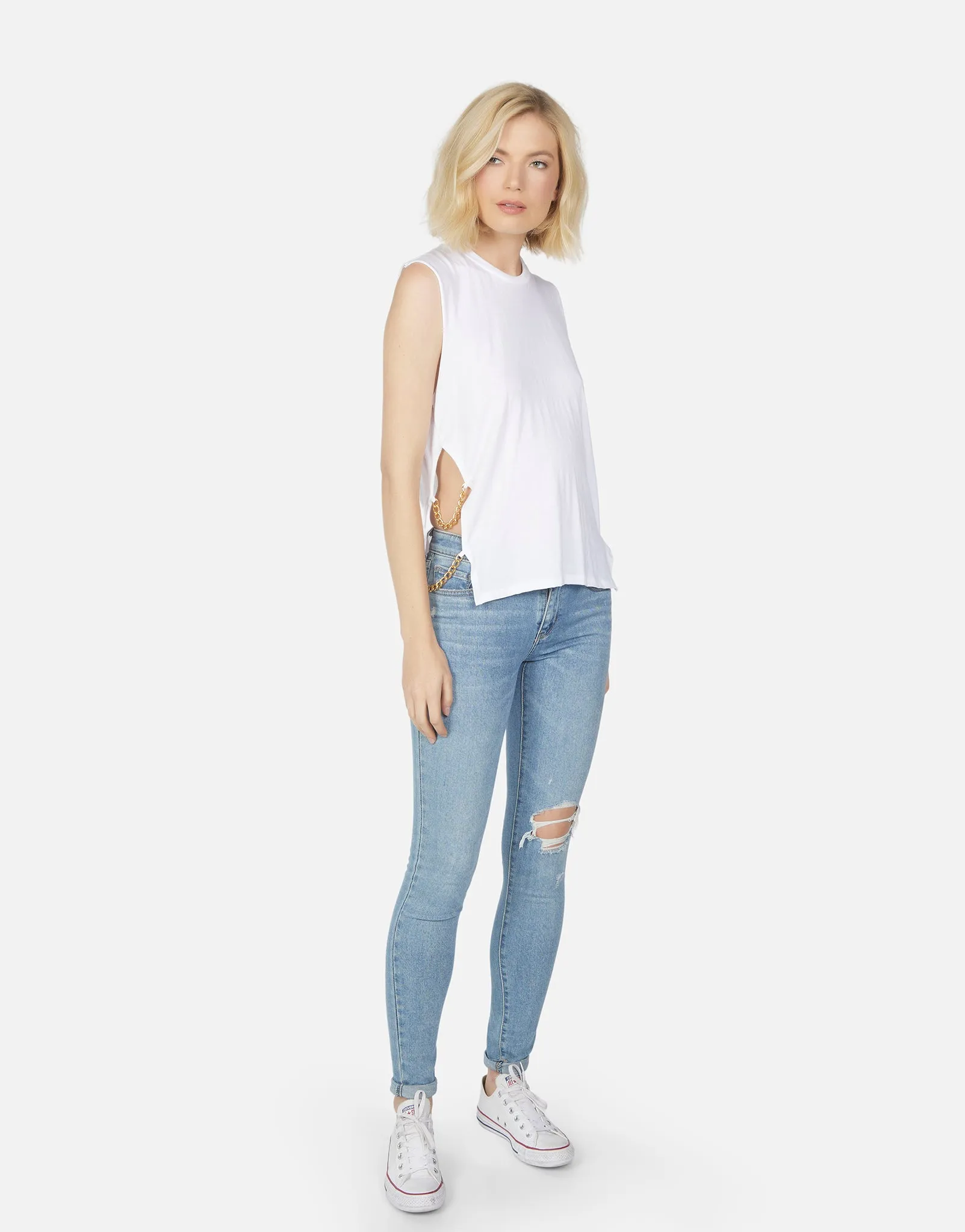Whittier Tank w/ Side Slit & Chain